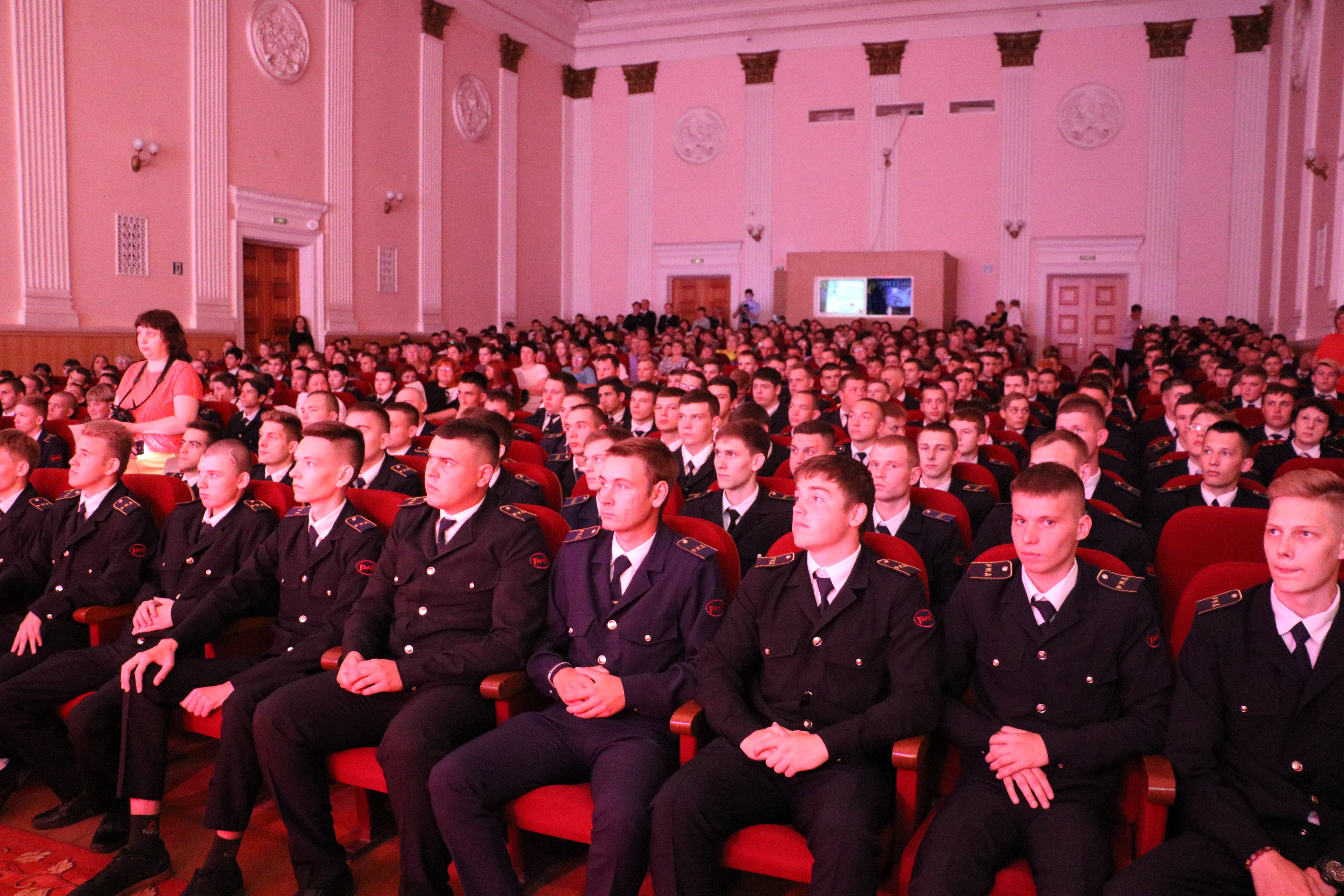 Железнодорожный колледж новосибирск лунина. Колледж в Барабинске Железнодорожный. Колледж Лунина Барабинск. Железнодорожный колледж Лунина. Барабинский техникум железнодорожного транспорта.